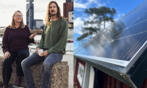 tudelad bild, man och kvinna sitter på en bänk i Visby hanm samt solpaneler på ett tak